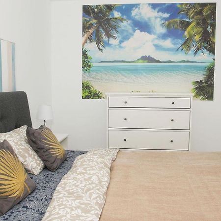 Family Apartment Walking Distance To The Sea And All Amenities Sitio de Calahonda Luaran gambar