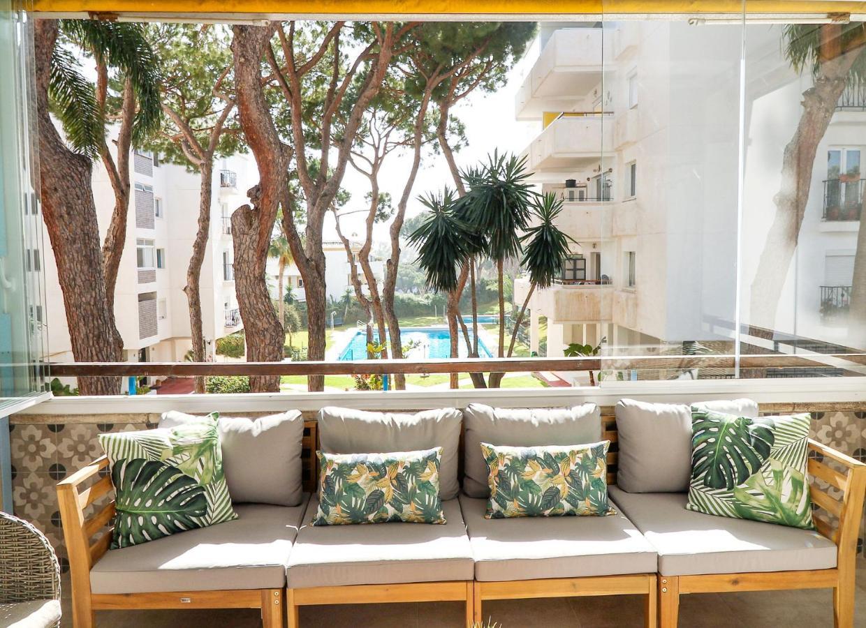 Family Apartment Walking Distance To The Sea And All Amenities Sitio de Calahonda Luaran gambar