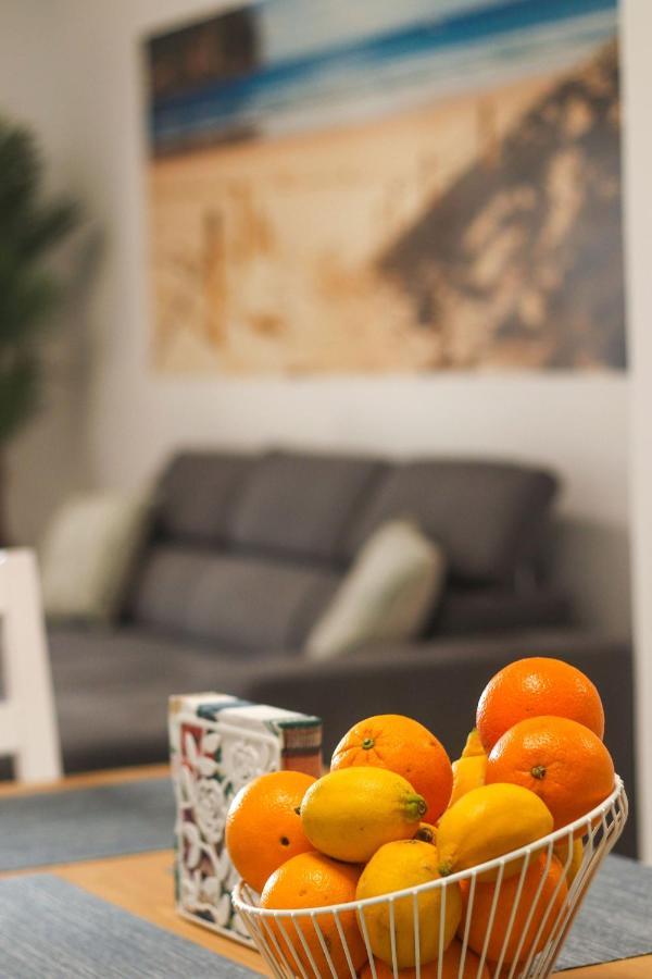 Family Apartment Walking Distance To The Sea And All Amenities Sitio de Calahonda Luaran gambar