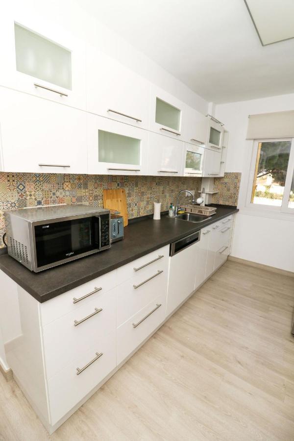 Family Apartment Walking Distance To The Sea And All Amenities Sitio de Calahonda Luaran gambar