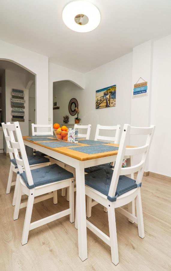 Family Apartment Walking Distance To The Sea And All Amenities Sitio de Calahonda Luaran gambar